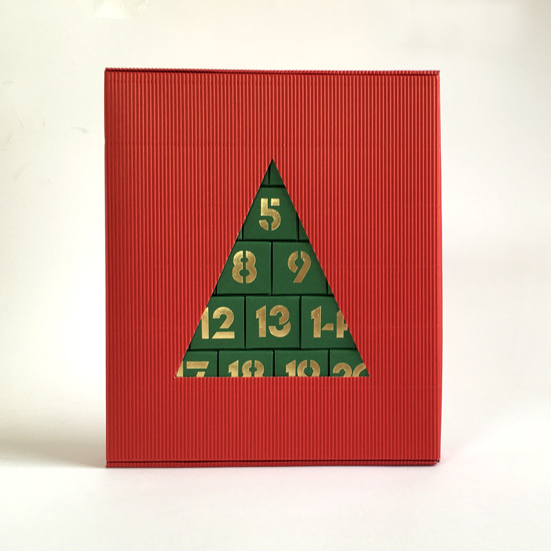 Adventskalender grün mit Geschenkkarton